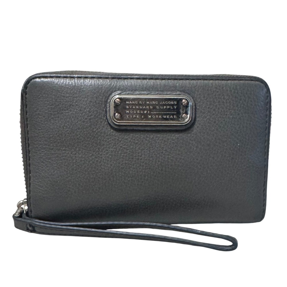 Marc by Marc Jacobs Wristlet Zip Around Wallet OS Grey Pebbled Leather M0009418